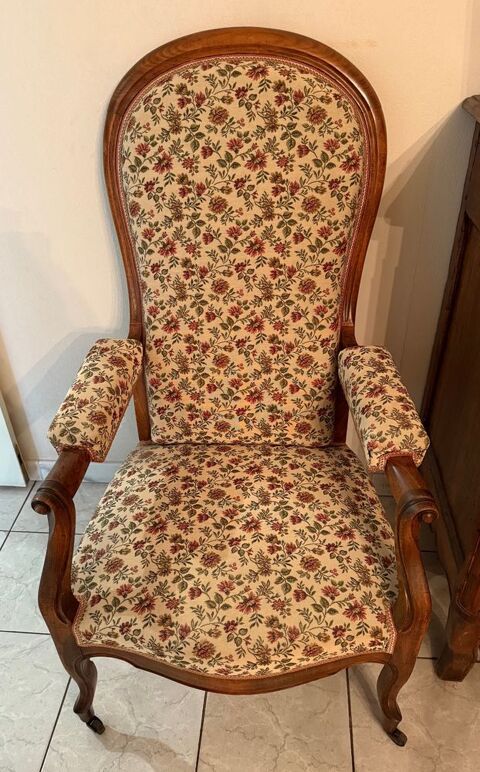 FAUTEUILS  VOLTAIRE A CREMAILLERE X 2  + MERIDIENNE 180 Marseille 8 (13)