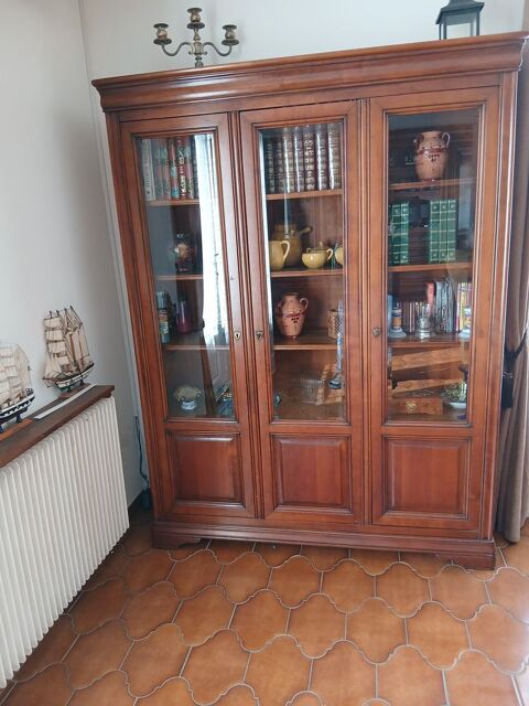 Belle bibliotheque en merissier massif (Mr meuble)
350 B�ziers (34)