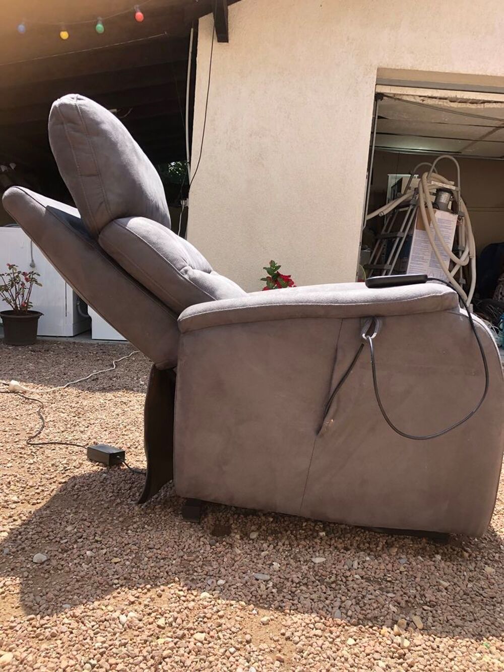 fauteuil &eacute;lectrique Meubles
