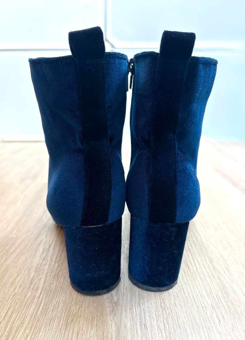 Bottines bleu marine effet velours talons ronds Chaussures