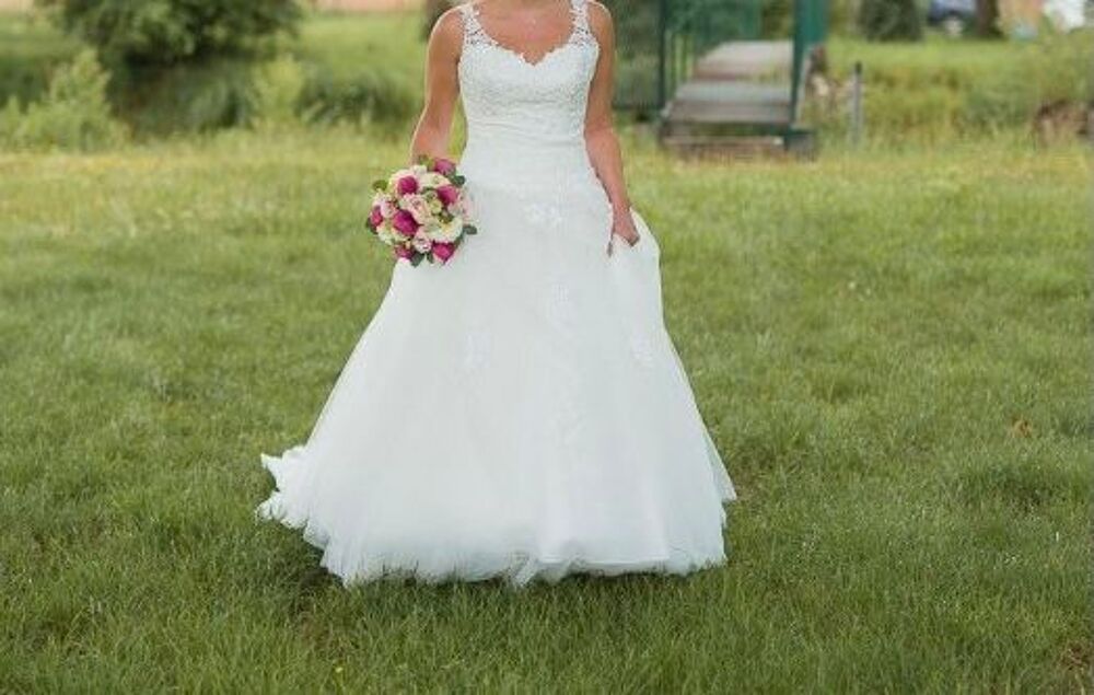Robe de mari&eacute;e Vêtements