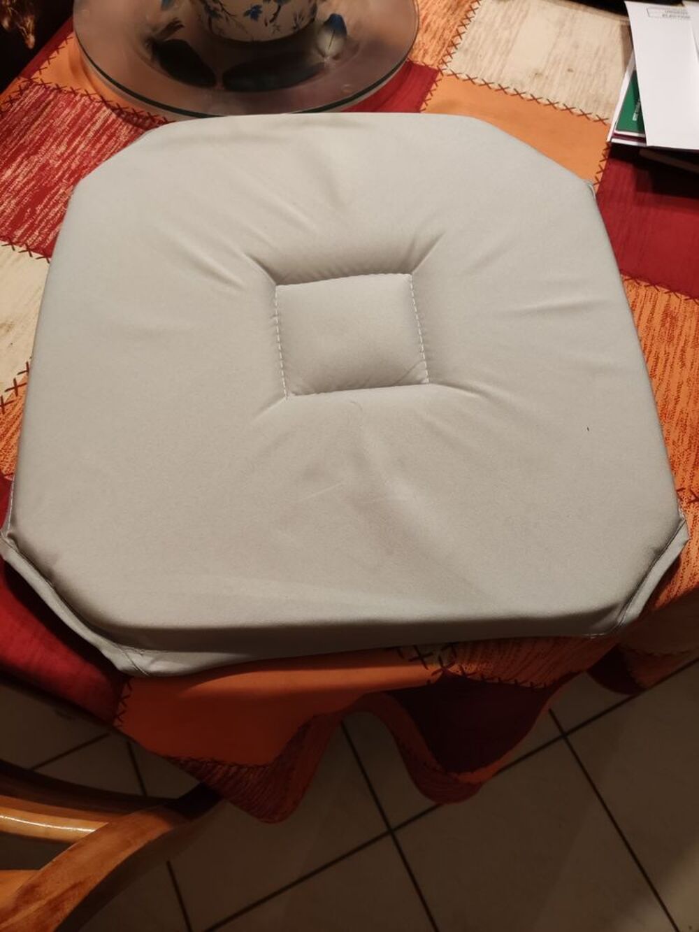 3 galettes de chaises Meubles