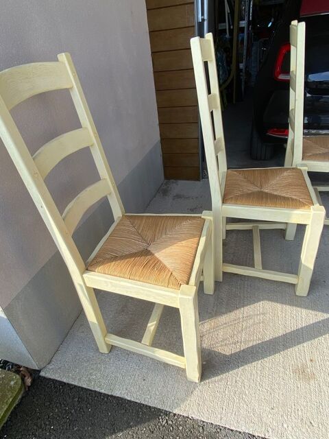 Lot chaises en chne massif couleur jaune patine - 150 Nancy (54)
