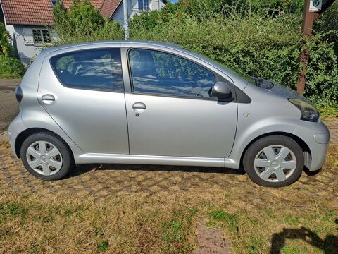 Toyota aygo 1.0 VVT-i Connect