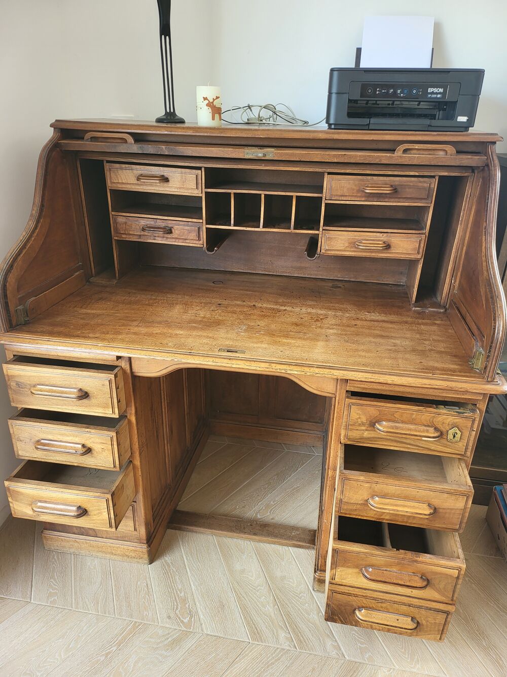 Ancien bureau am&eacute;ricain Meubles