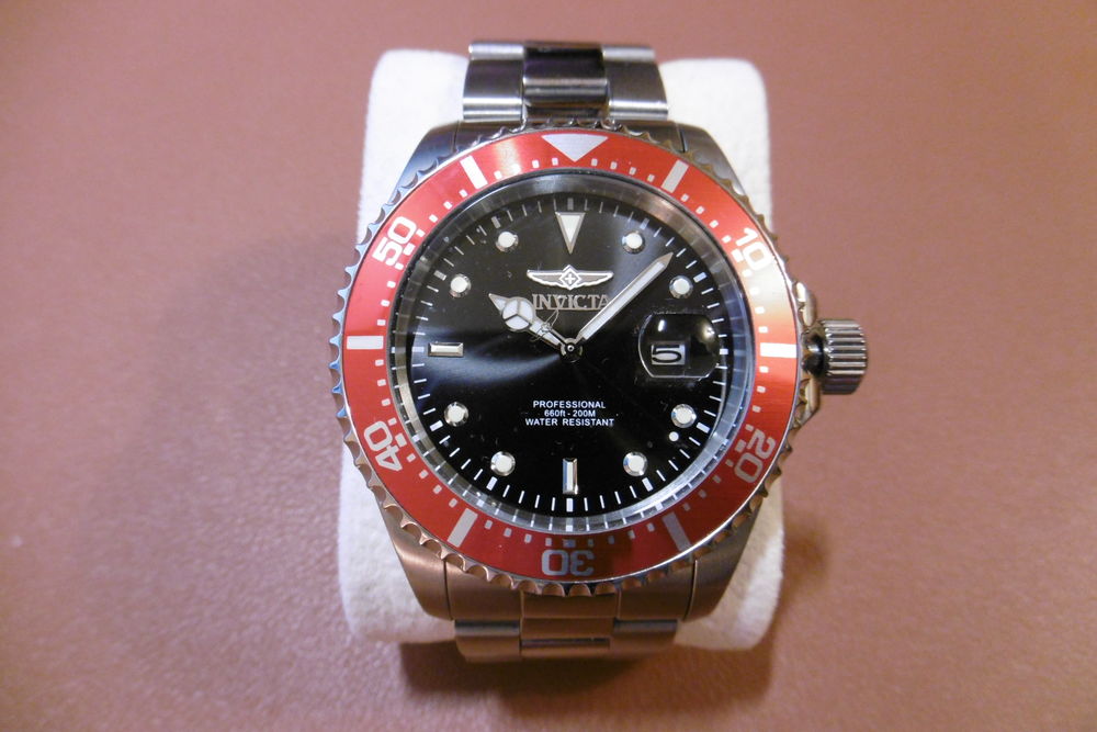 Montre Invicta NEUVE jamais port&eacute;e Bijoux et montres