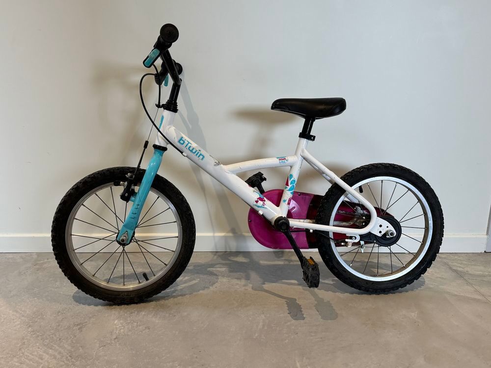 v&eacute;lo Btwin 16 pouces Vélos