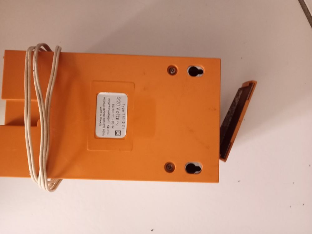 OUVRE BOITE &Eacute;LECTRIQUE MOULINEX Electroménager