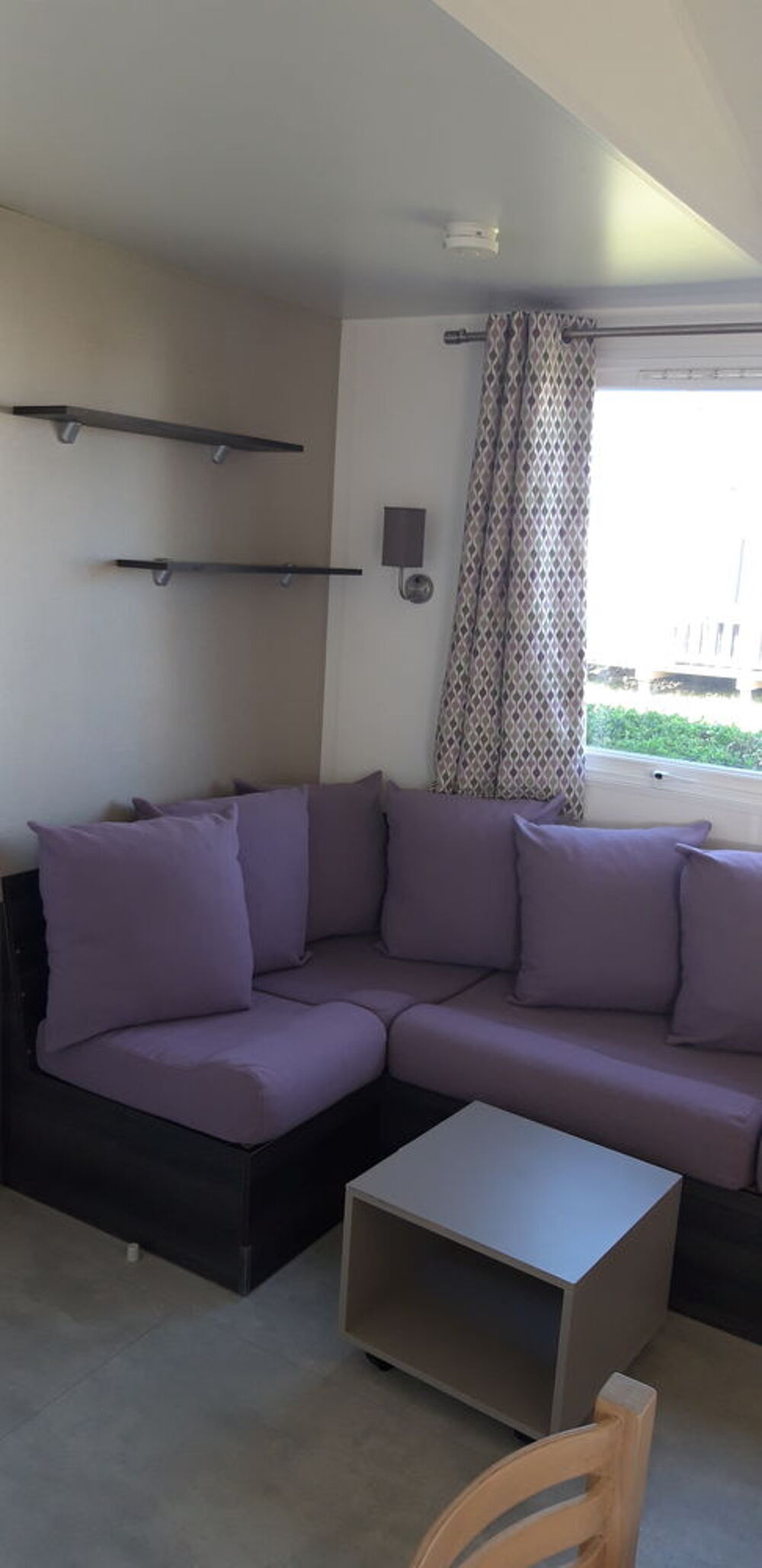   Mobihome 6places 
Lit parapluie fourni Pays de la Loire, Saint-Hilaire-de-Riez (85270)