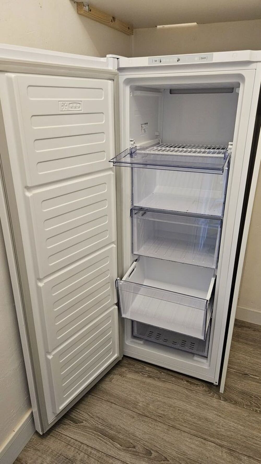 Cong&eacute;lateur Armoire Electroménager