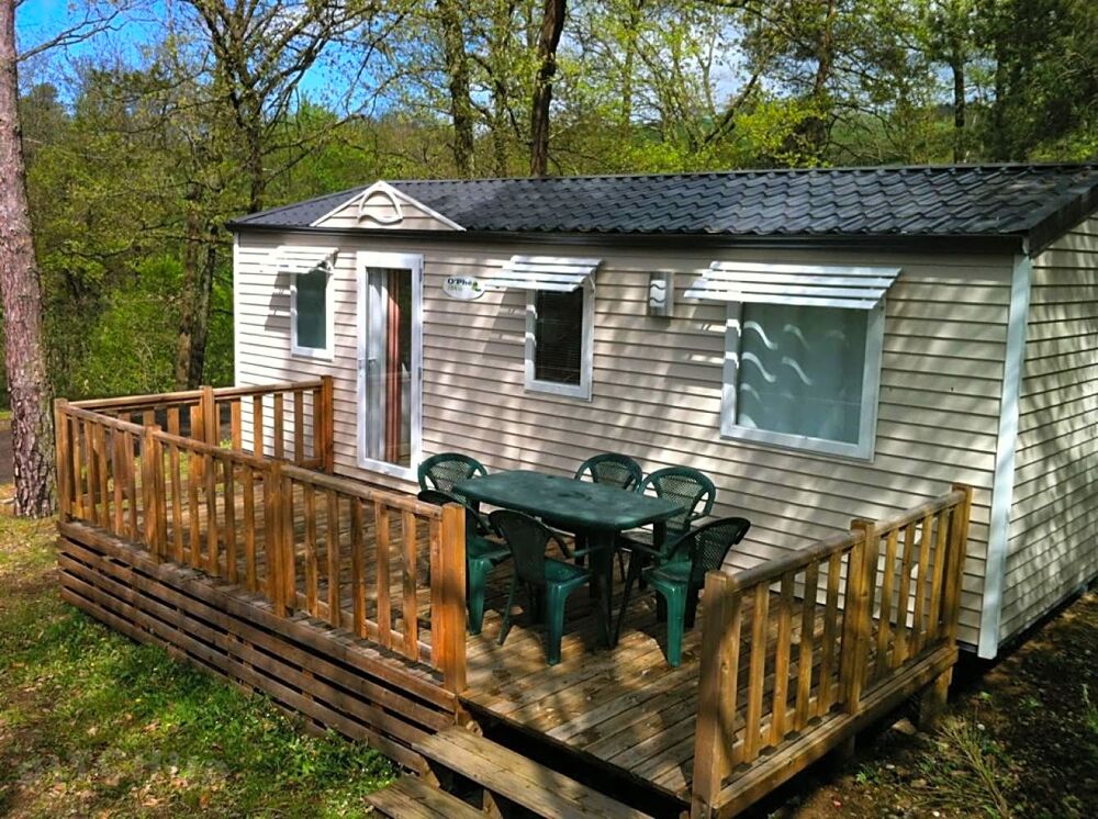   CAMPING HURONGUES 
10% SEMAINE
LOC MOBIL-HOME Rhne-Alpes, Pomeys (69590)