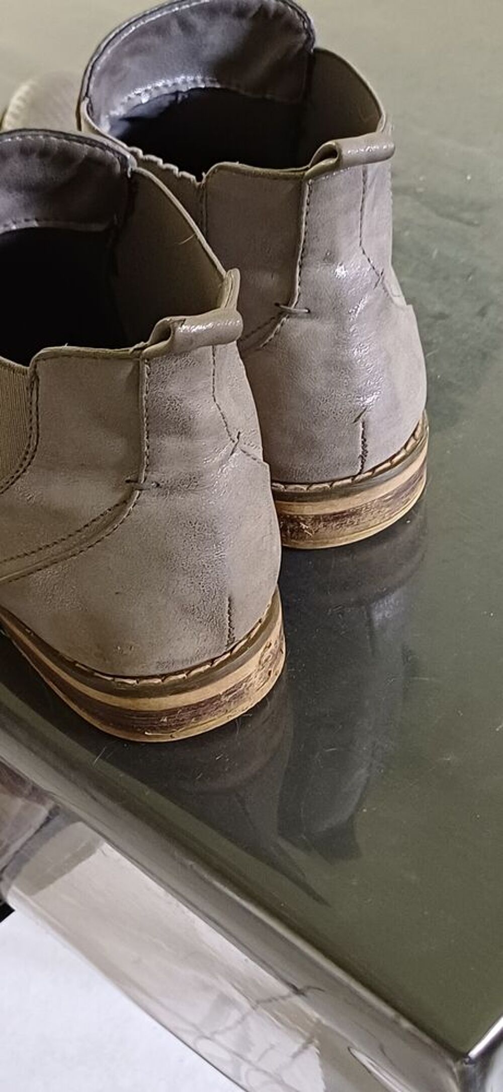 BOOTS Maroquinerie