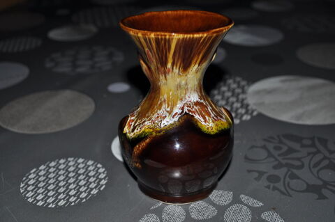 Petit vase tiquet Vallauris 20 Perreuil (71)