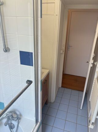  Appartement � louer 1 pi�ce 25 m� Paris