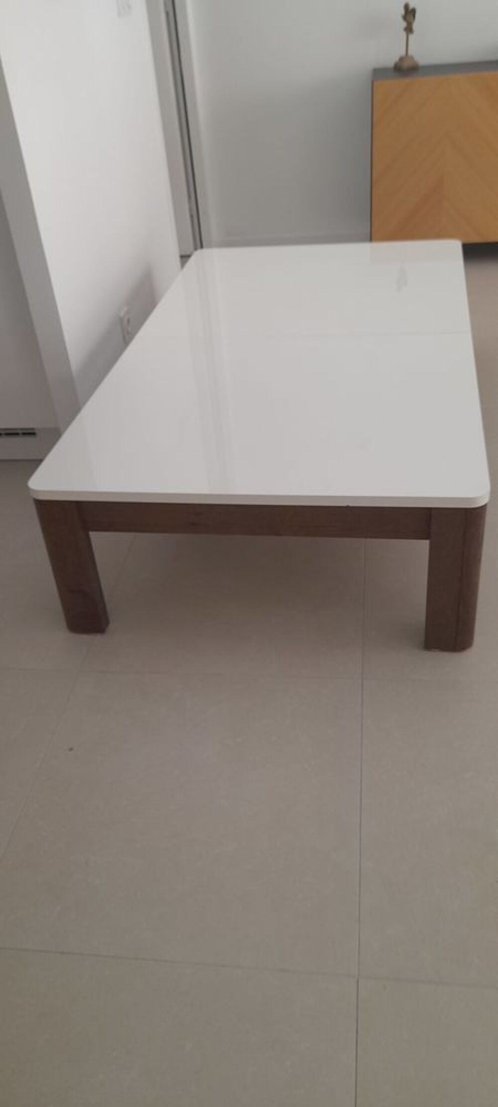 TABLE BASSE
Meubles