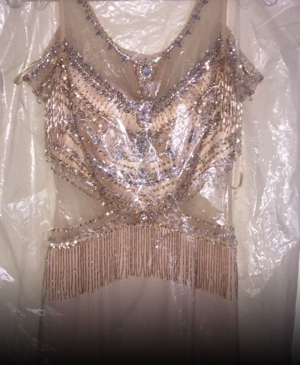 Robe Maxi Invit&eacute;e Neuve pour diff&eacute;rentes Occasions T38 Vêtements