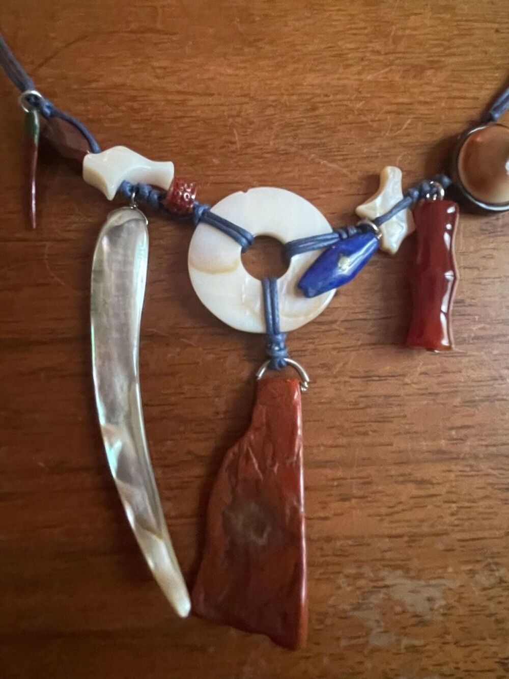 COLLIER BLUES Bijoux et montres