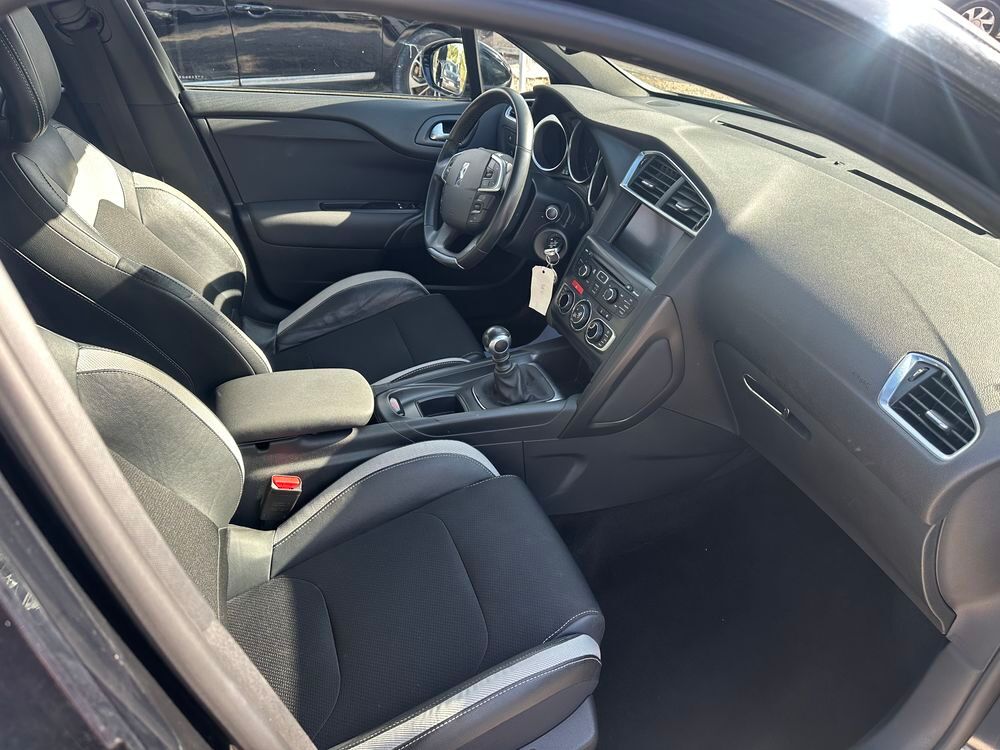DS4 HDi 110 FAP Chic 2012 occasion 28000 Chartres