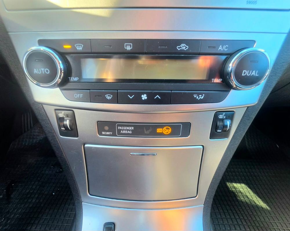 Avensis MC SW 150 D-CAT FAP Lounge A 2013 occasion 78680 &Eacute;p&ocirc;ne