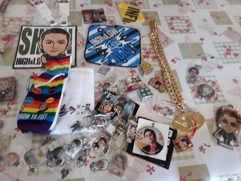 Goodies J-POP japon manga anime K-POP TV musique Rampage Exi 