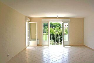  Appartement à louer 3/4 pièces 89 m²