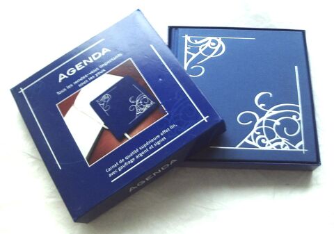 Agenda perp�tuel sous bo�tier 12 Villeurbanne (69)