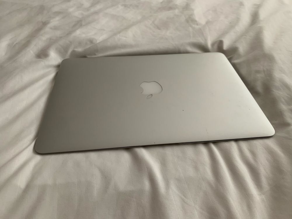 MacBook Air - 13 pouces - TR&Egrave;S BON &Eacute;TAT Matériel informatique