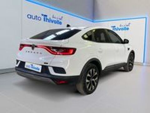 Arkana E-Tech hybride 145 - 22 Evolution 2023 occasion 42120 Le Coteau