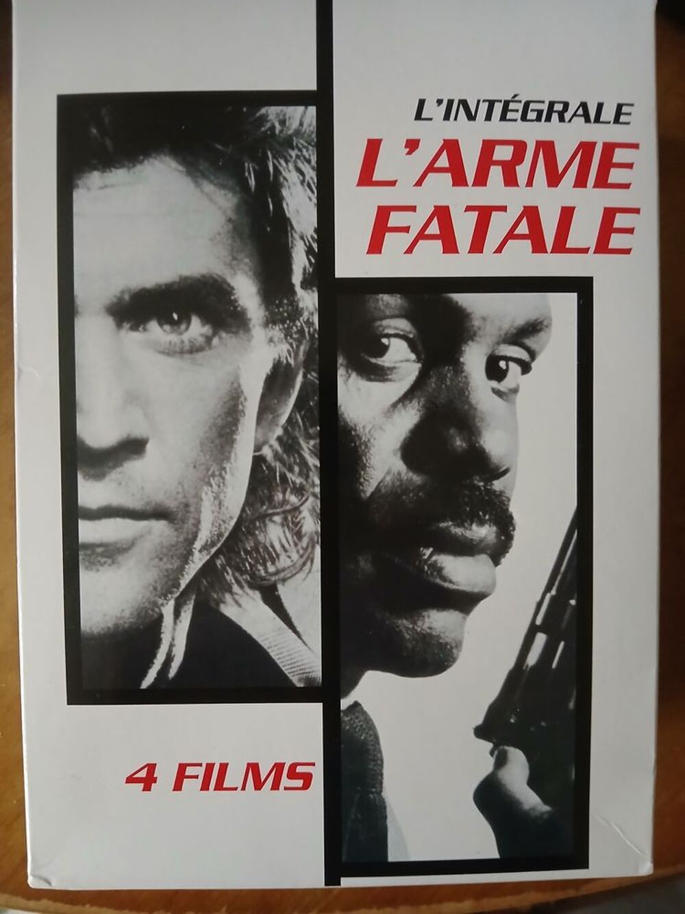 coffret 4 DVD l'Arme Fatale DVD et blu-ray