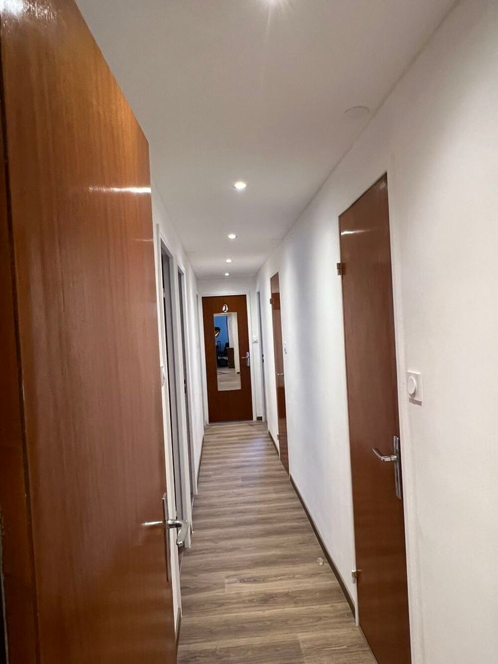Location Appartement APPARTEMENT T4 MEUBLÉ REFAIT À NEUF (3 CHAMBRES) 72 M2 Toulouse