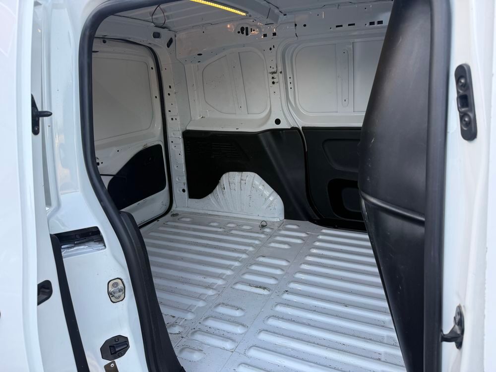 Partner PARTNER FOURGON STANDARD 1000 KG BLUEHDI 75 BVM5 PRO 2019 occasion 42210 Montrond-les-Bains