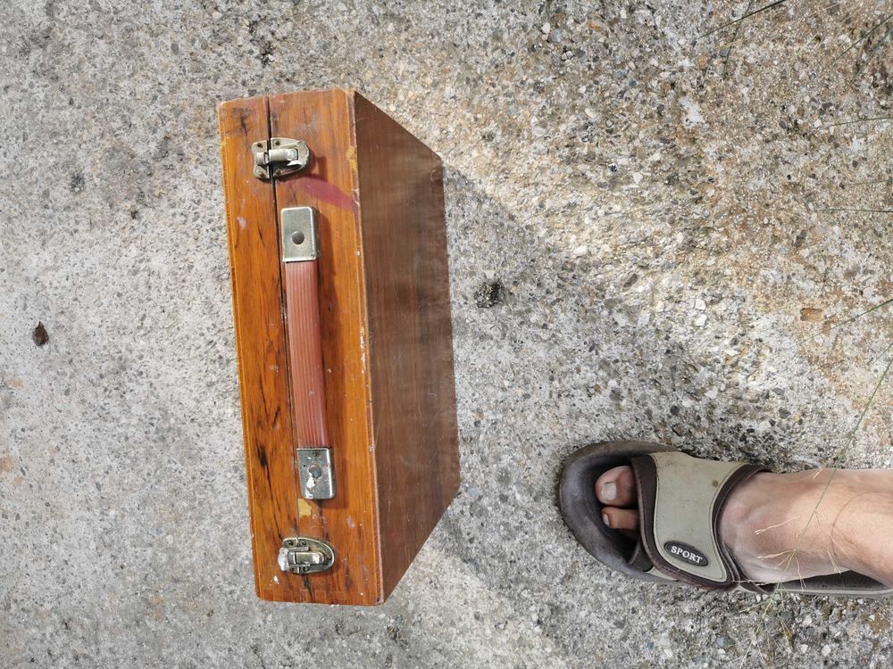 valise de peintre ancien 