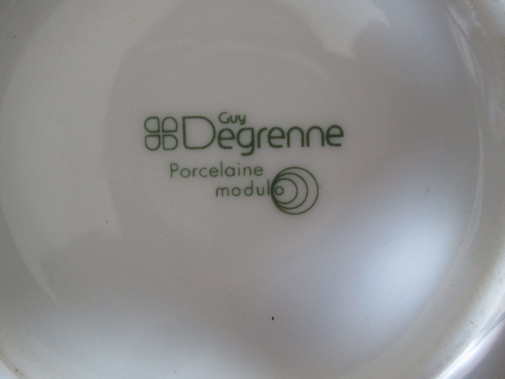 Ensemble 4 tasses &agrave; caf&eacute; soucoupes porcelaine Guy Degrenne Cuisine