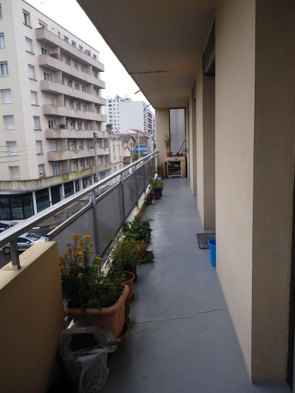 Vente Appartement F4 81 m2 3 chambres balcon 2 garages Saint-Étienne