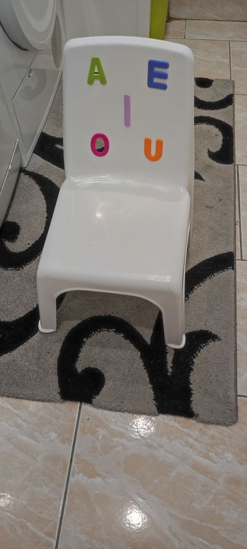 Boutique de p&acirc;tisserie et chaise Jeux / jouets