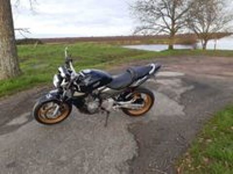 HONDA 2004 occasion 44270 Machecoul