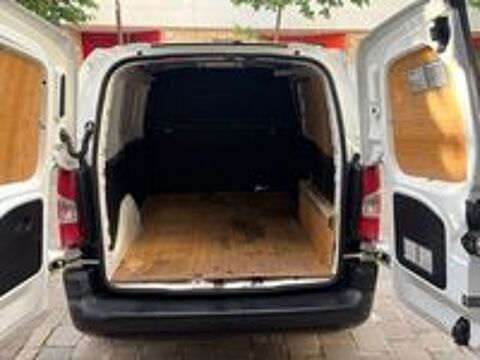 Berlingo BERLINGO VAN M 650 BLUEHDI 100 S&S BVM5 CLUB 2020 occasion 92370 Chaville