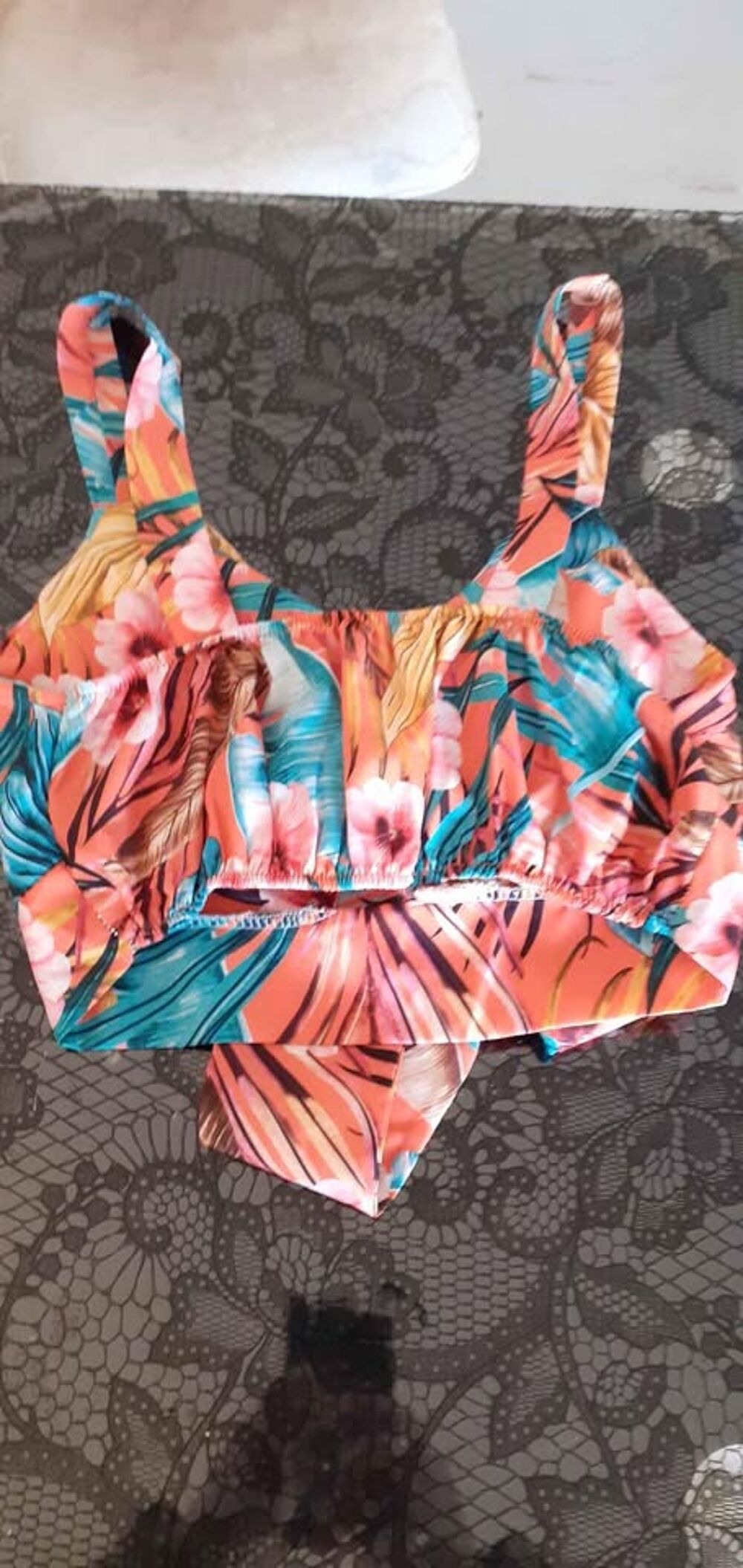 Lot v&ecirc;tements Vêtements