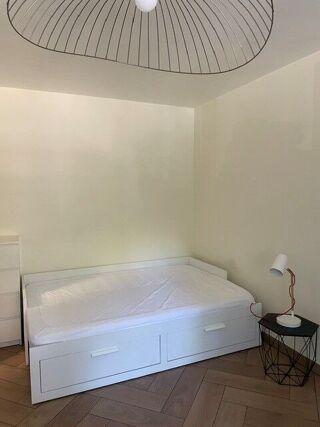  Appartement à louer 1 pièce 27 m²