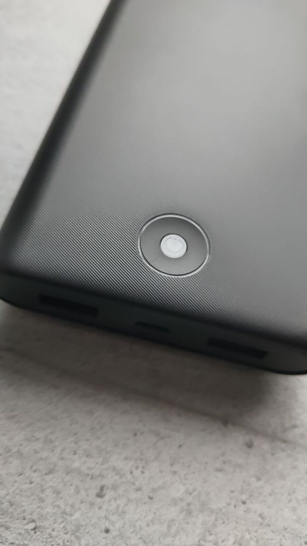 Power Bank (Batterie Externe) - Design &amp; Compact.
Matériel informatique