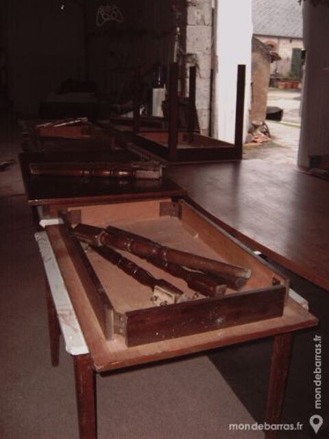 5 table en bois faire 50 Saran (45)