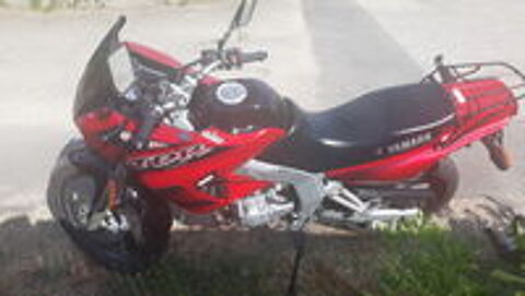 YAMAHA 2000 occasion 42800 Genilac