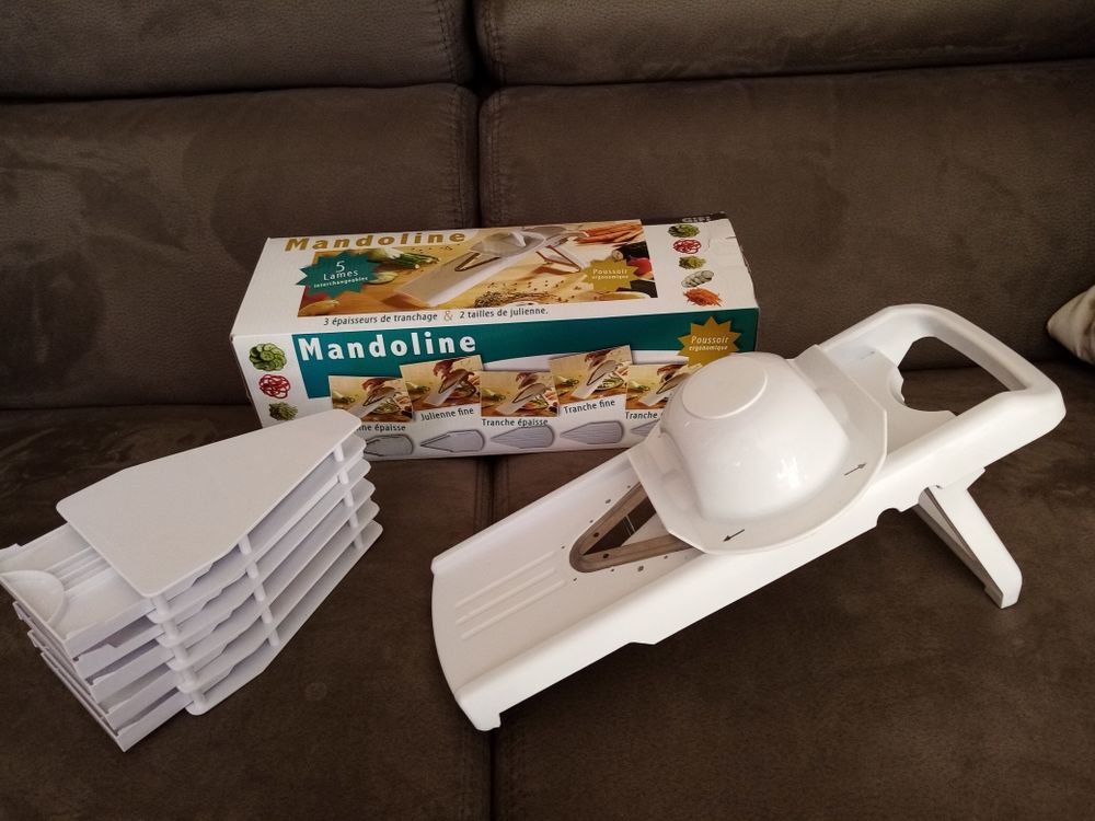MANDOLINE neuve Cuisine
