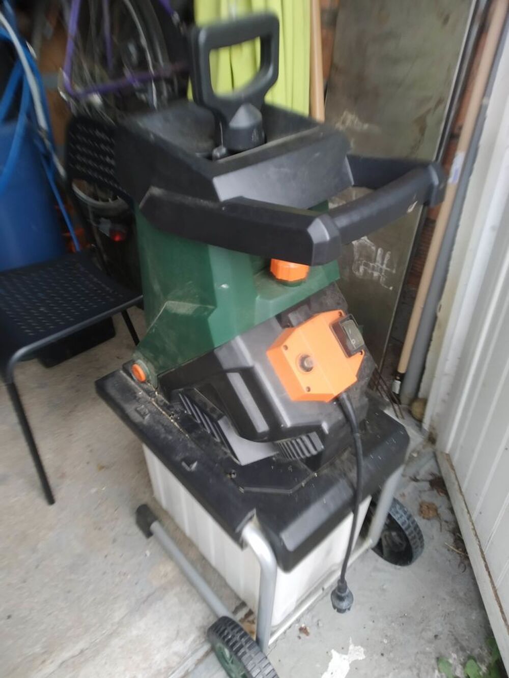 Broyeur v&eacute;g&eacute;taux Jardin