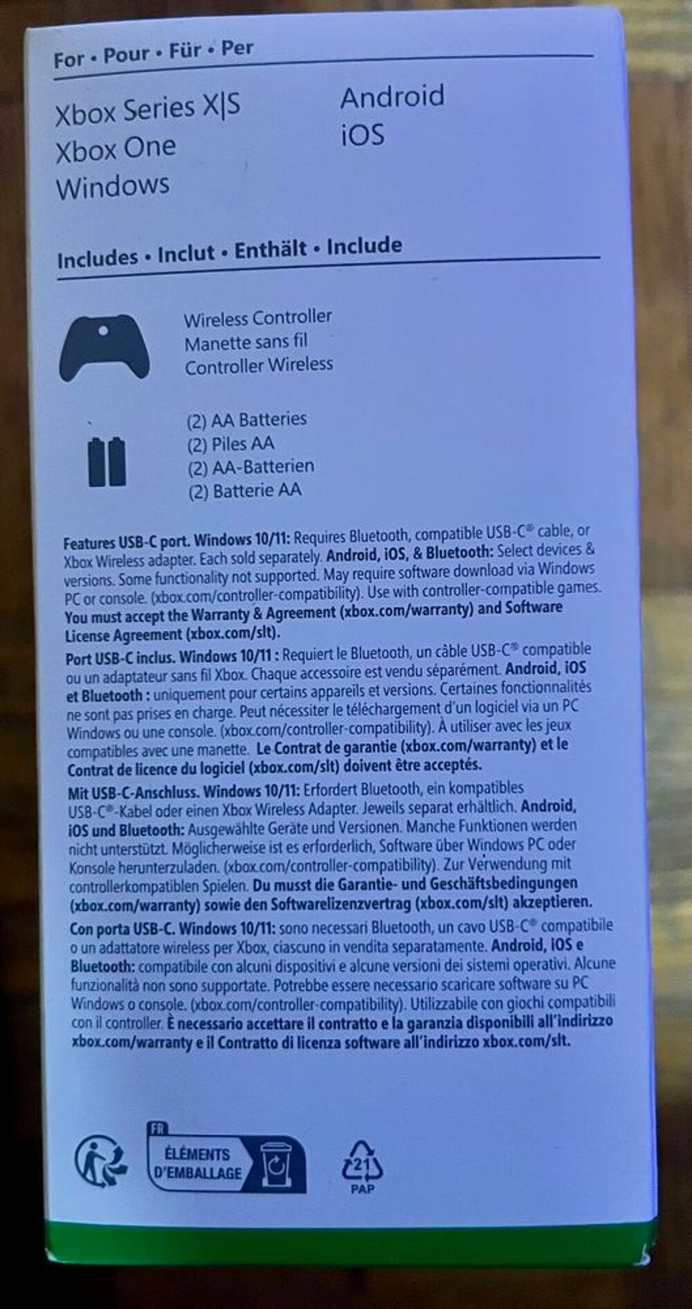 Manette Xbox sans fil Carbon Black Xbox /PC Controller -NEUF Consoles et jeux vidéos