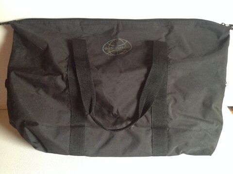 GRAND SAC EN TISSU OUEST-VOYAGES Envoi Possible
7 Trégunc (29)