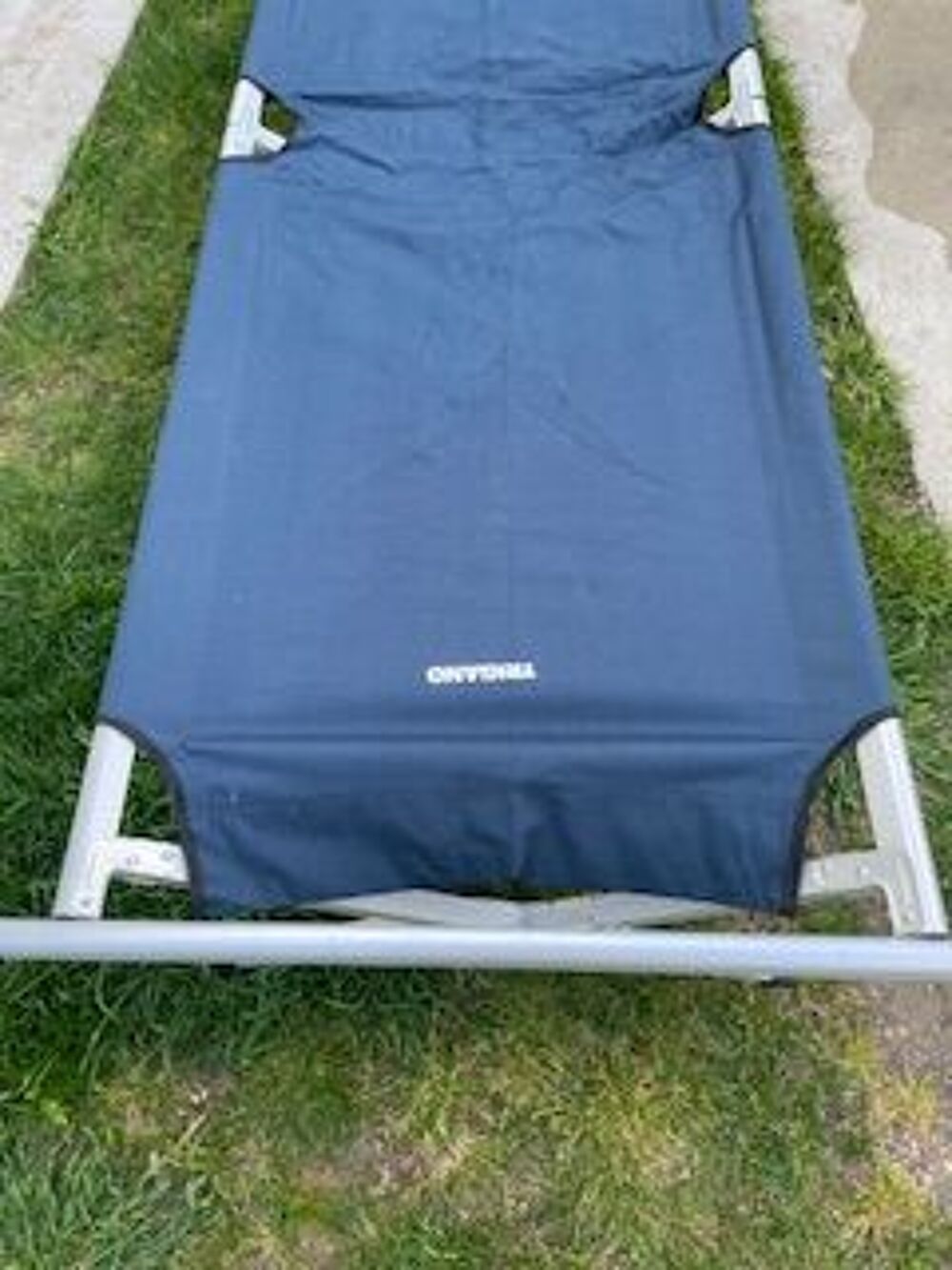 2 Lits pliants pour camping TRIGANO 110 € les deux Meubles