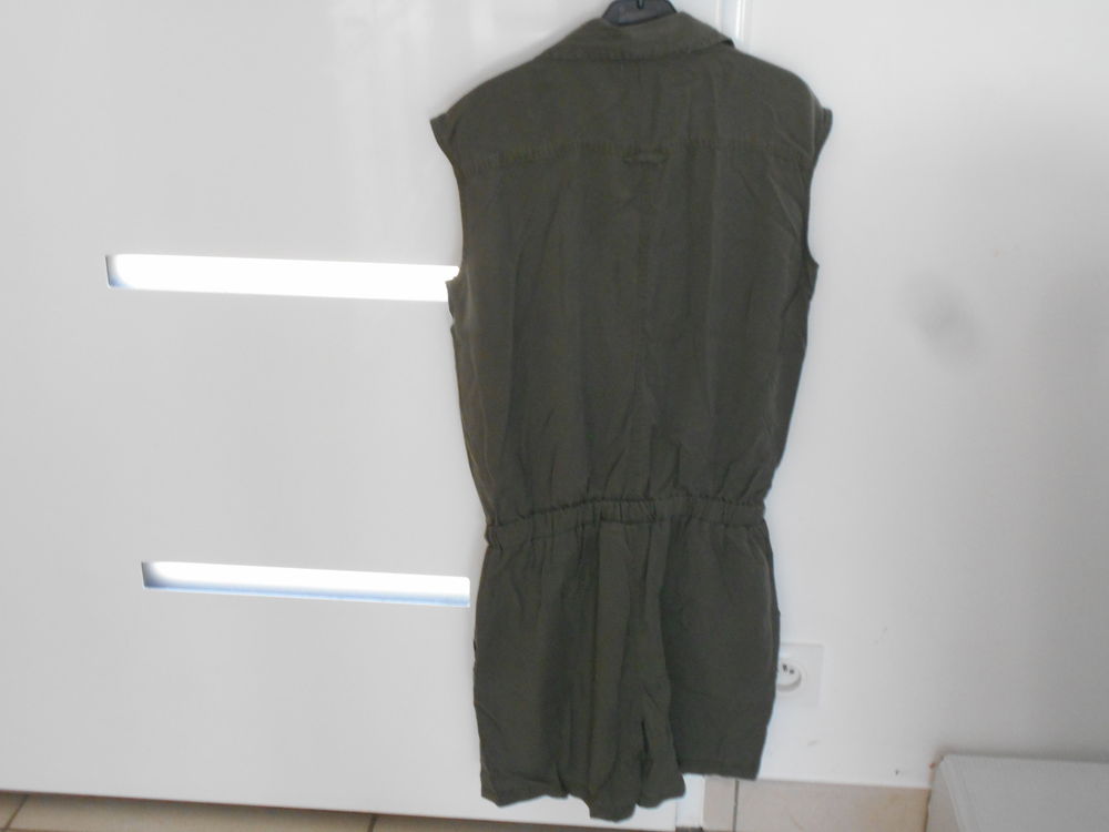 Combi-short kaki Taille 35/XS KIABI neuve Vêtements
