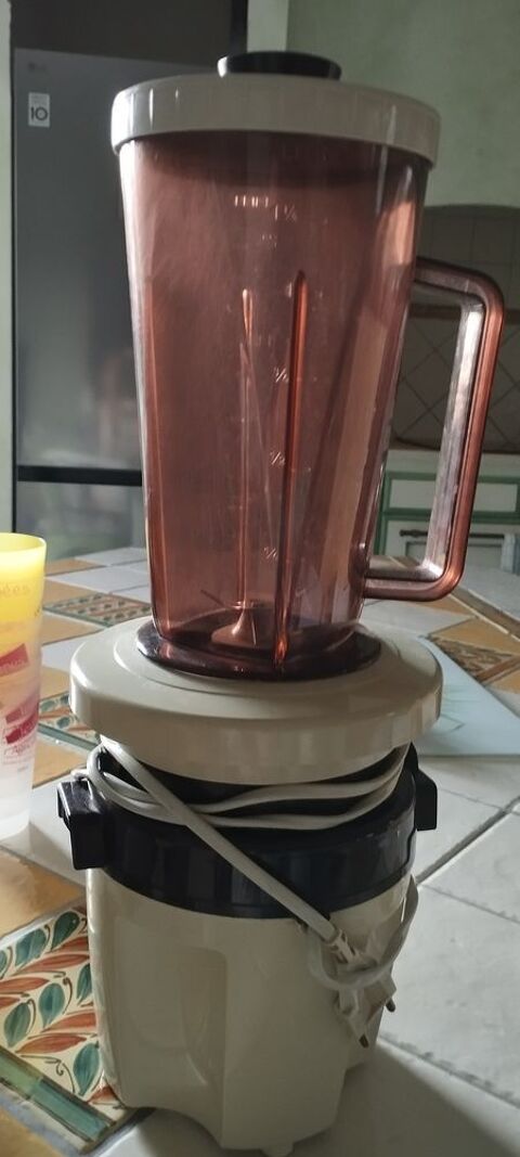 Hachoir �lectrique 20 Mont�limar (26)