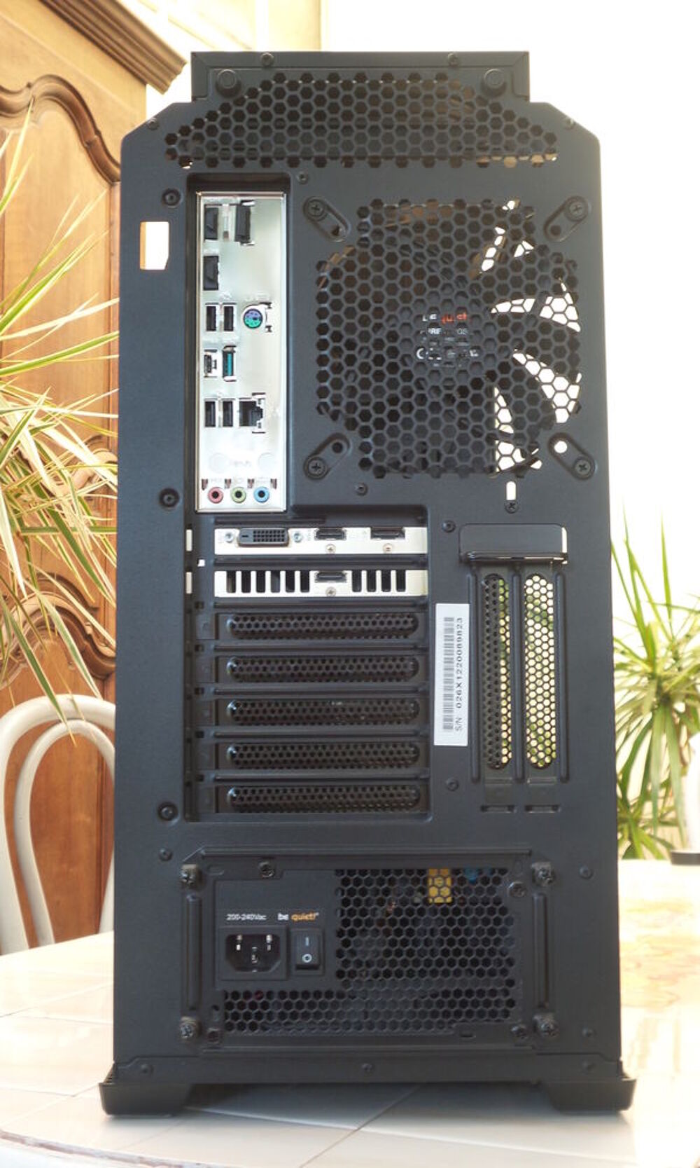 PC en tr&egrave;s bon &eacute;tat (tour gamer de base notamment) Matériel informatique